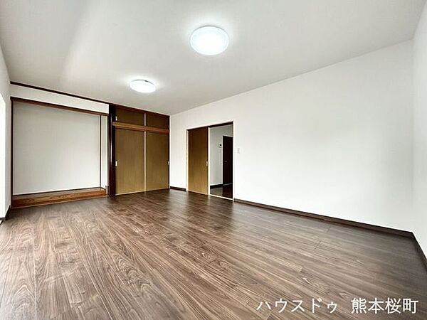 洋室