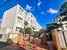 周辺：西築地小学校 820m
