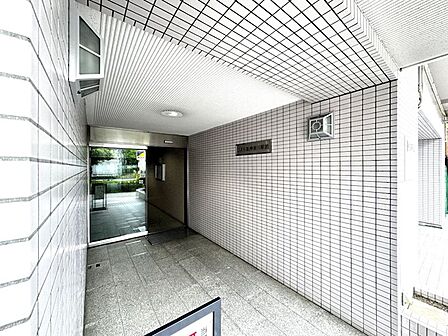 【エントランス】マンションの管理体制良好です。お気軽にお問い合わせください。
