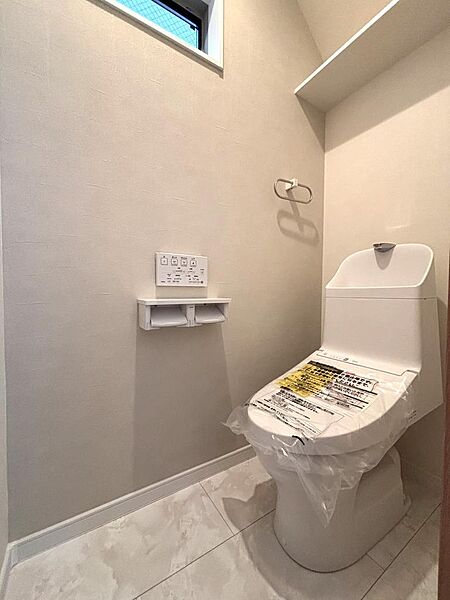 トイレを拡大表示
