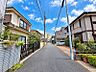 その他：周辺の交通量は少なめとなっています。駐車が苦手な方でもゆったりと駐車できます！