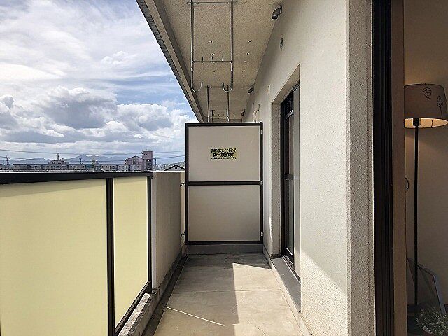 バルコニー