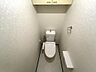 トイレ：トイレは暖房便座付！寒い日はほっとします