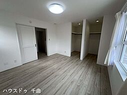 寝室の画像