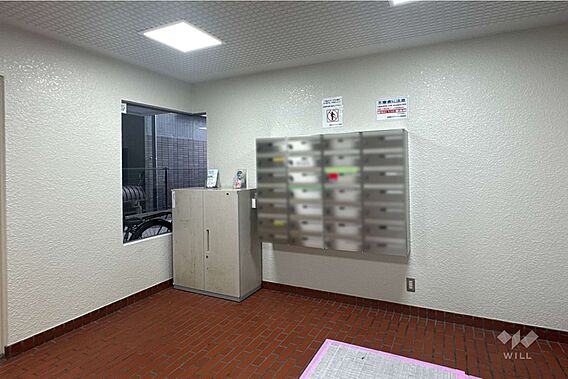 エントランスホ...
