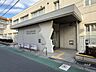 周辺：目白図書館の外観