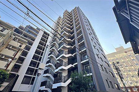 シティハウス大塚ステーションコートの外観(北側から)