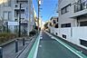 その他：敷地の西側前面道路（南側から）