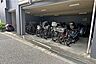 駐車場：駐輪場