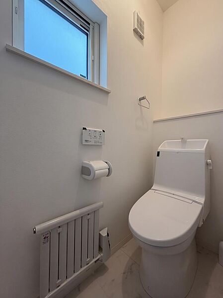 トイレを拡大表示