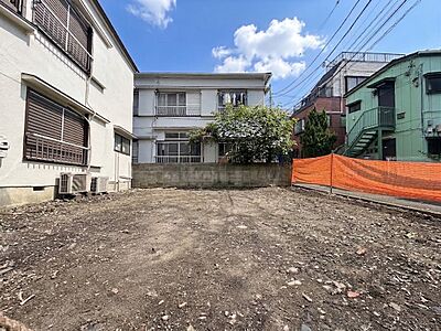 外観:陽当りや通風、街並み、おすすめのお店や近隣・周辺環境等、お伝えしたい情報が現地にあります。是非一度、ご自身の目でご確認ください。 外観:陽当りや通風、街並み、おすすめのお店や近隣・周辺環境等、お伝えしたい情報が現地にあります。是非一度、ご自身の目でご確認ください。