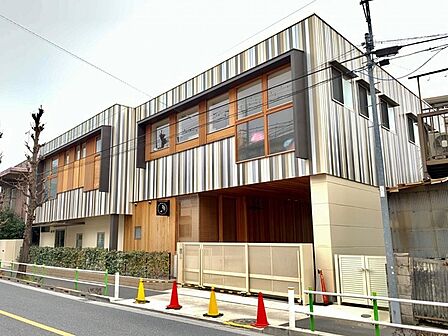 城山みどり幼稚園(466m)