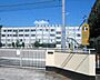 周辺：足立区立第六中学校（280m）