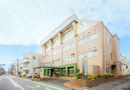医療法人社団三成会河北前田病院 徒歩12分。 900m