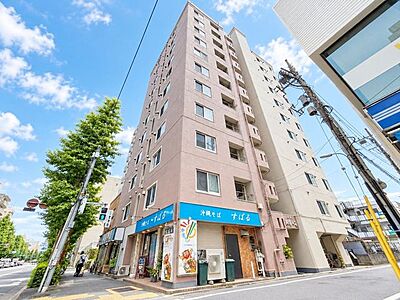 外観:◇「南阿佐ヶ谷」駅徒歩1分◇駅まで平坦◇高層階角住戸※AI加工画像につき現状と異なります 外観:◇「南阿佐ヶ谷」駅徒歩1分◇駅まで平坦◇高層階角住戸※AI加工画像につき現状と異なります