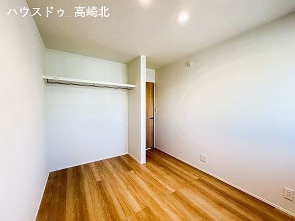 洋室を拡大表示