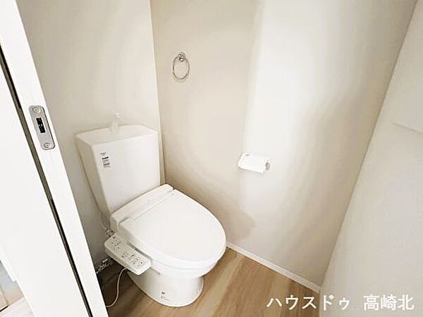 トイレを拡大表示