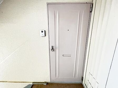 いつも気持ちよくご家族を迎えられる玄関です。