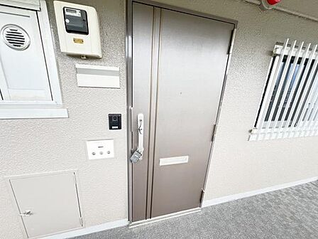 いつも気持ちよくご家族を迎えられる玄関です。