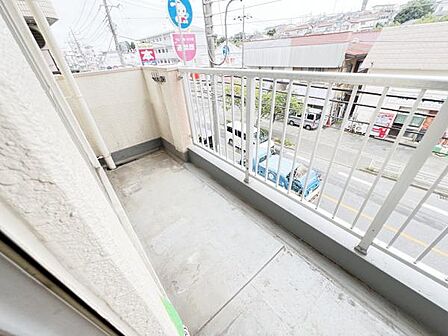 お洗濯ものを気持ち良く太陽の光で干せるのが嬉しいですね。
