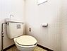 トイレ：ほっと安らげるトイレ空間です。
