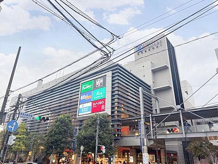 青葉台東急スクエアまで約2570m(徒歩33分)