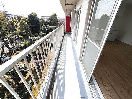 お洗濯ものを気持ち良く太陽の光で干せるのが嬉しいですね。