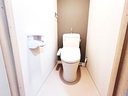 ほっと安らげるトイレ空間です。