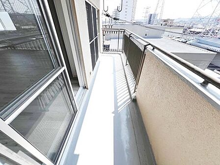 お洗濯ものを気持ち良く太陽の光で干せるのが嬉しいですね。