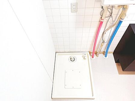 お天気を気にせずお洗濯ができ、室内干し可能です。