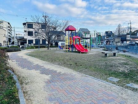 北河原公園 100m