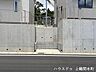 外観：敷地内ゴミ置場で毎日のゴミ出しも便利。