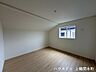 洋室：在宅ワークや趣味部屋としても使いやすい空間です。