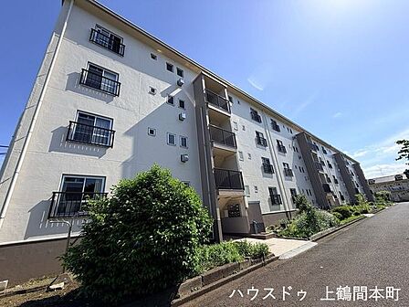 管理の行き届いた団地です。