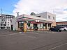 周辺：【近隣写真　コンビニ】セブンイレブン札幌北郷3条8丁目まで約350ｍと徒歩5分です。 700m