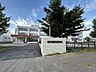 周辺：【中学校】名寄東中学校まで約650ｍ、徒歩約9分です。
