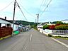 その他：【前面道路　東側】東側と西側2つの道路に面しています。