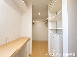 四日市市あかつき台3丁目 ウォークインクローゼット