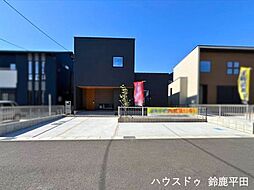 鈴鹿市稲生塩屋2丁目 駐車場