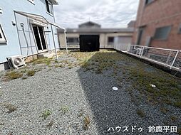 鈴鹿市平田東町:庭