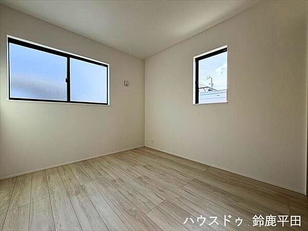洋室を拡大表示