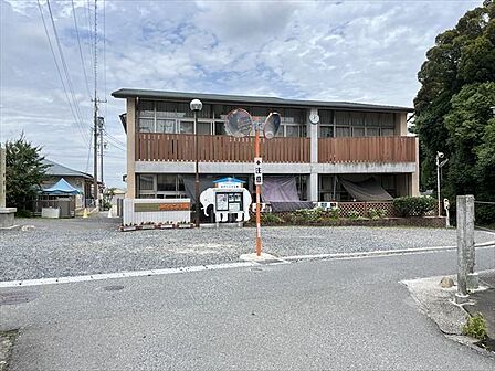 みのりこども園開園時間:月曜日〜土曜日 7時〜19時休園日:日曜日・祝日・年末年始 1550m