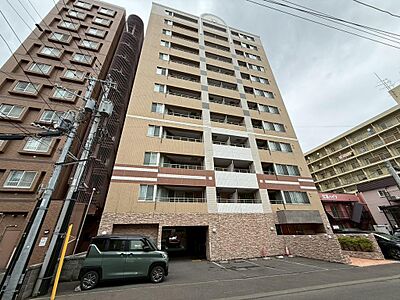 外観:地下鉄「菊水」駅徒歩2分と好立地! 外観:地下鉄「菊水」駅徒歩2分と好立地!