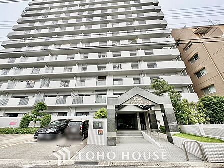 物件の陽当りや通風・仕様設備やお部屋の大きさの比較、近隣・周辺環境や街並みなど、資料には掲載していない情報が現地にはたくさんあります。 是非一度、現地をご確認ください。