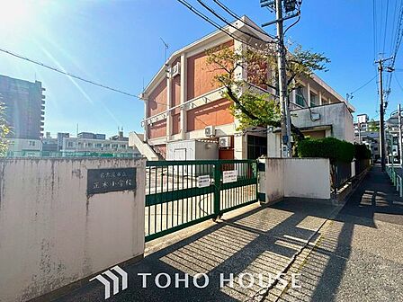 名古屋市立正木小学校 徒歩9分。 680m