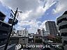 その他：【四季を感じながら】手を伸ばせば触れることが出来そうな風景が、そのままインテリアになったような印象です。その豊かな眺望にふさわしい空間は、通風・採光も優れ、心地よい光と風が溢れます。