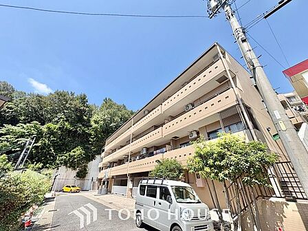 ただ『 住む 』だけじゃない! 気持ち良く住んで欲しい気持ちをこめて・・・。 お家の事、街の事、お金の事、 何でも相談して下さい♪