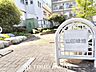 周辺：山田緑地 徒歩11分。 840m
