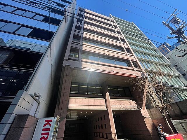3 / 25