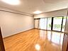 リビング/ダイニング：※掲載の写真は、室内の家具・残置物をCG加工により消去したもので、実際の現況とは異なります。